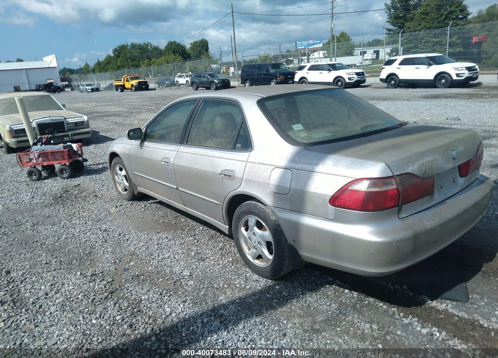 1998 HONDA ACCORD EX VIN: 1HGCG5659WA216734