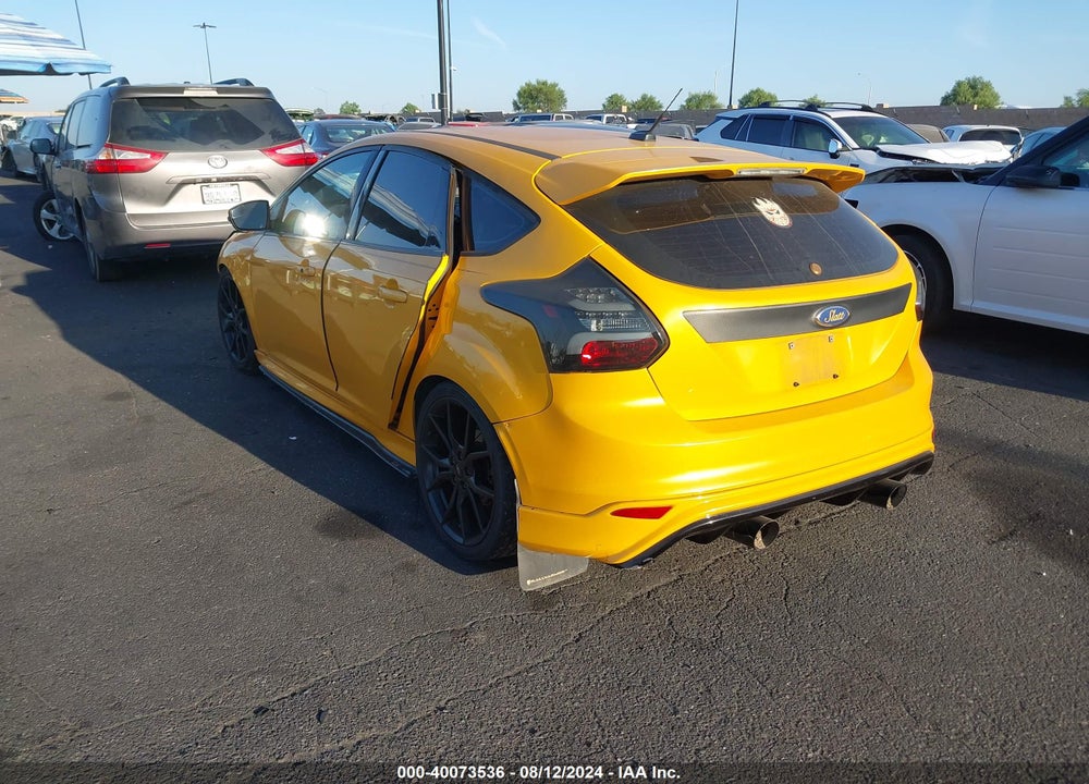 2013 FORD FOCUS ST VIN: 1FADP3L94DL284185
