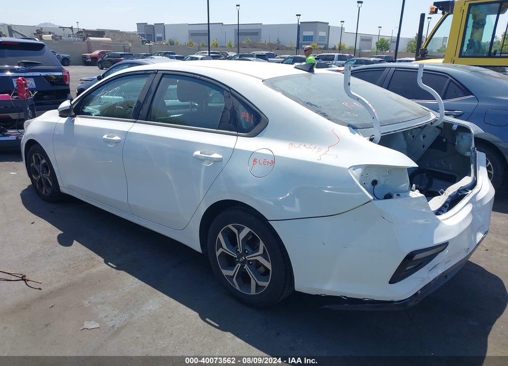 2021 KIA FORTE LXS VIN: 3KPF24AD4ME266762
