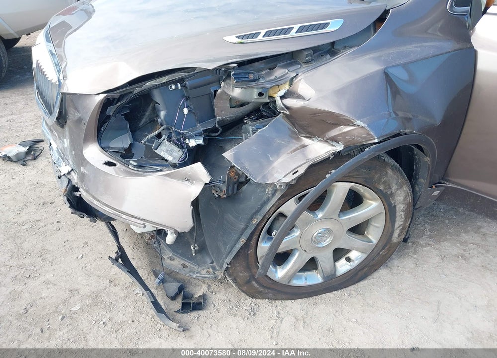 2008 BUICK ENCLAVE CXL VIN: 5GAER23788J285425