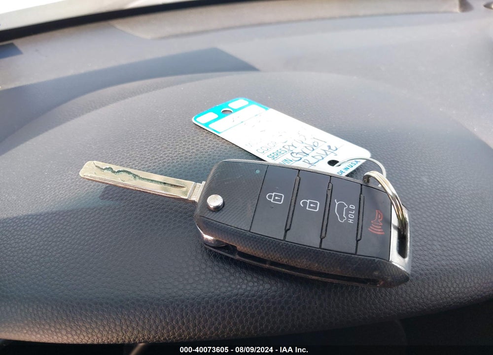 2017 KIA SOUL VIN: KNDJP3A55H7414776