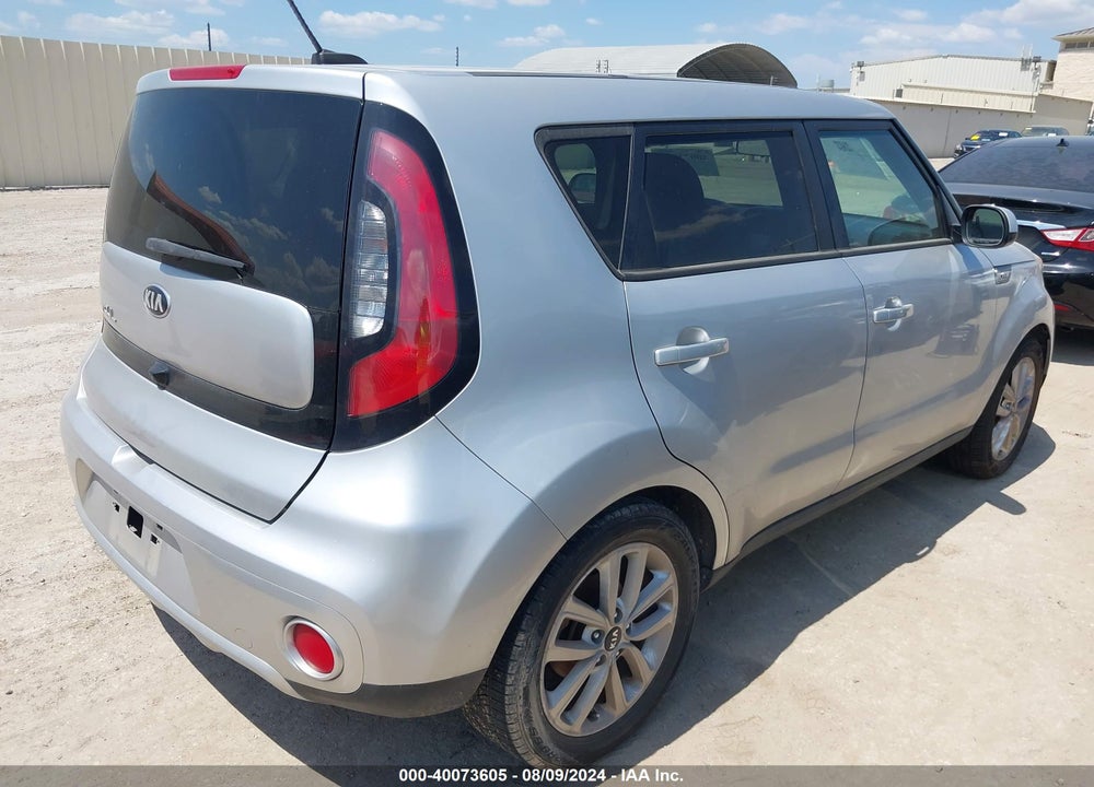 2017 KIA SOUL VIN: KNDJP3A55H7414776