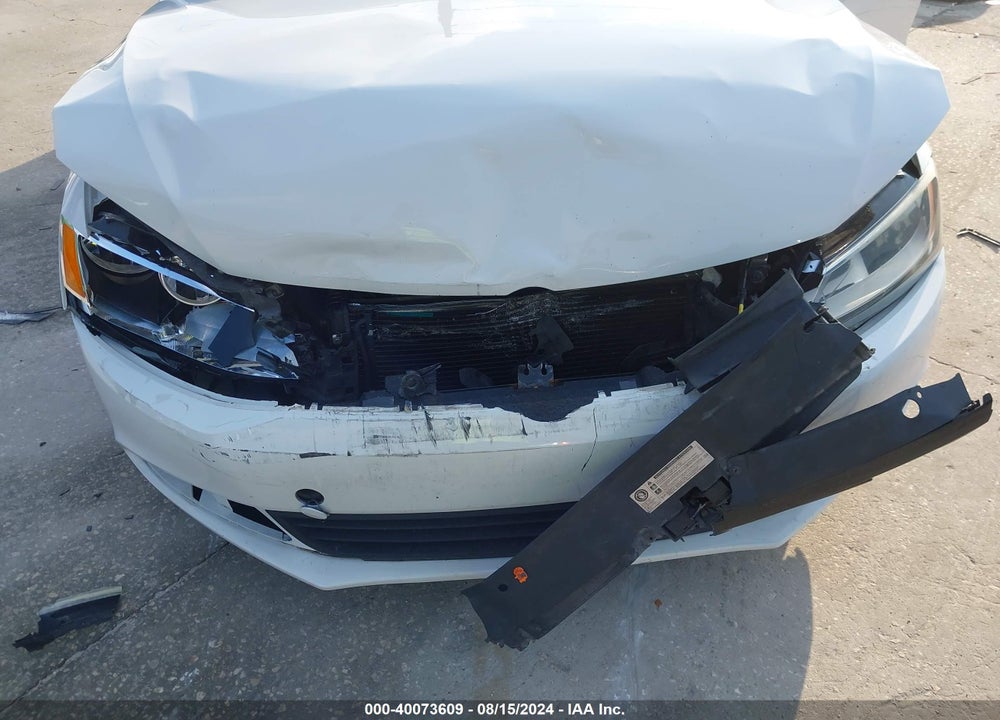 2011 VOLKSWAGEN JETTA 2.5L SE VIN: 3VWDX7AJXBM313356