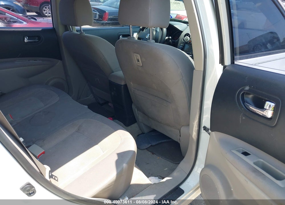 2014 NISSAN ROGUE SELECT S VIN: JN8AS5MT9EW103331