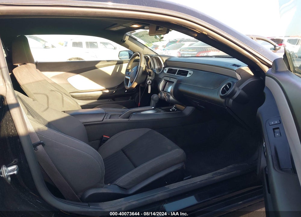 2015 CHEVROLET CAMARO 2LS VIN: 2G1FB1E34F9288836