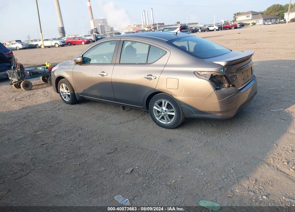 2015 NISSAN VERSA 1.6 SV VIN: 3N1CN7AP0FL838398