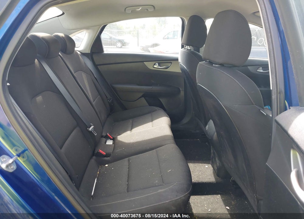 2019 KIA FORTE LXS VIN: 3KPF24AD6KE102068