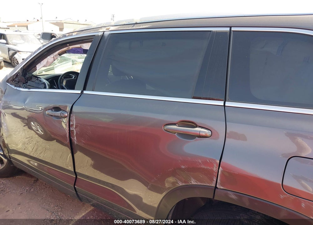 2015 TOYOTA HIGHLANDER XLE V6 VIN: 5TDKKRFH3FS081554