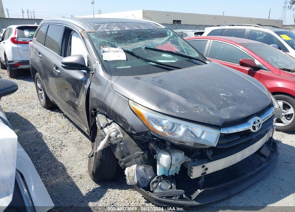 2015 TOYOTA HIGHLANDER XLE V6 VIN: 5TDKKRFH3FS081554