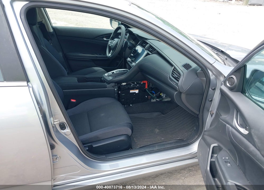2019 HONDA INSIGHT EX VIN: 19XZE4F51KE024045