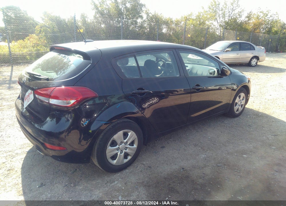 2017 KIA FORTE LX VIN: KNAFK5A81H5690195