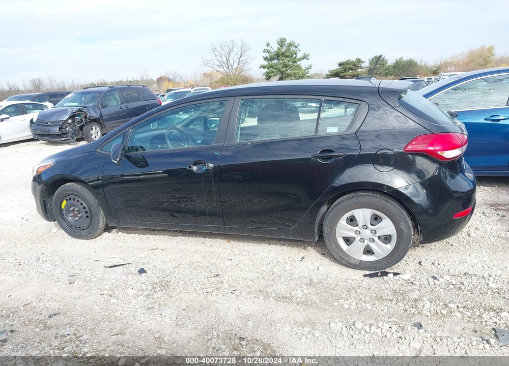 2017 KIA FORTE LX VIN: KNAFK5A81H5690195
