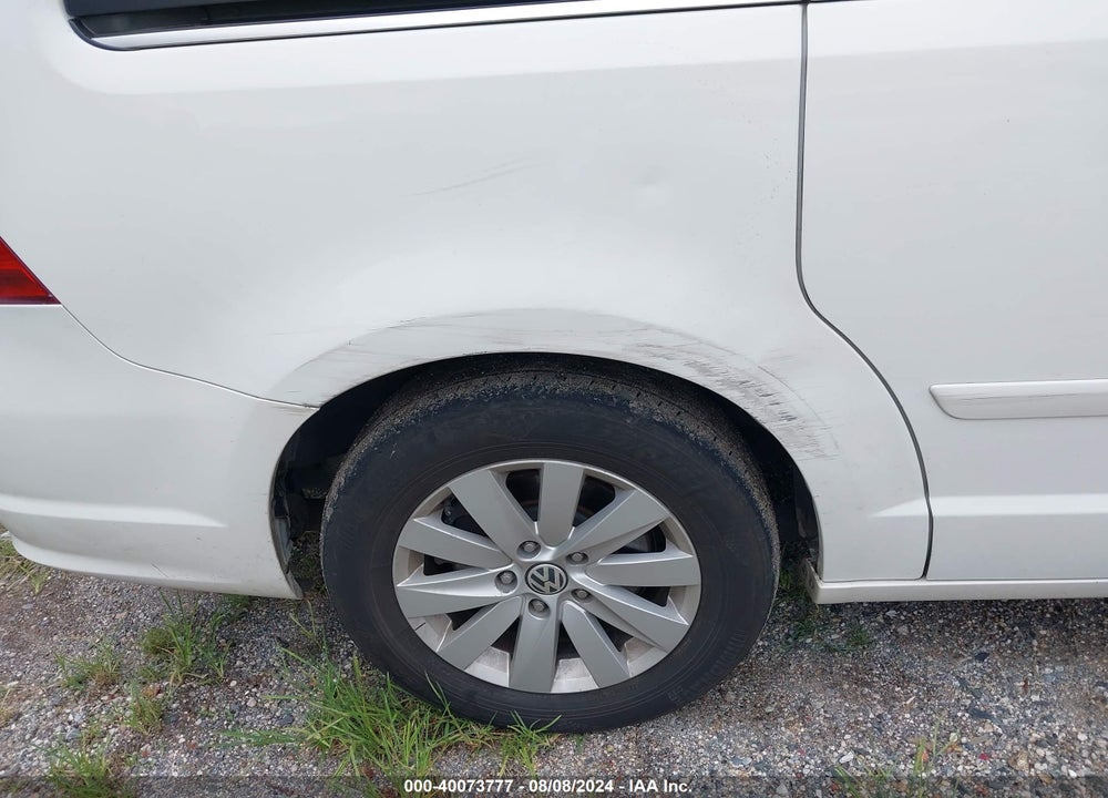 2012 VOLKSWAGEN ROUTAN SEL VIN: 2C4RVACGXCR120552