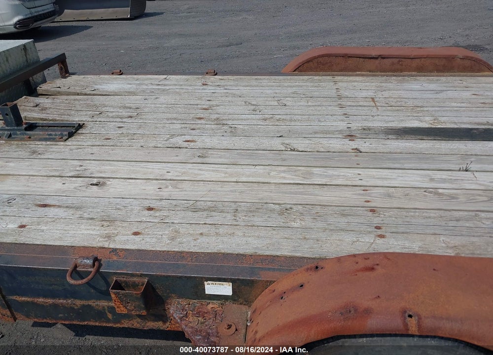 2011 QUALITY STEEL AND ALUMINU --- VIN: 5LEBV2203B1102428