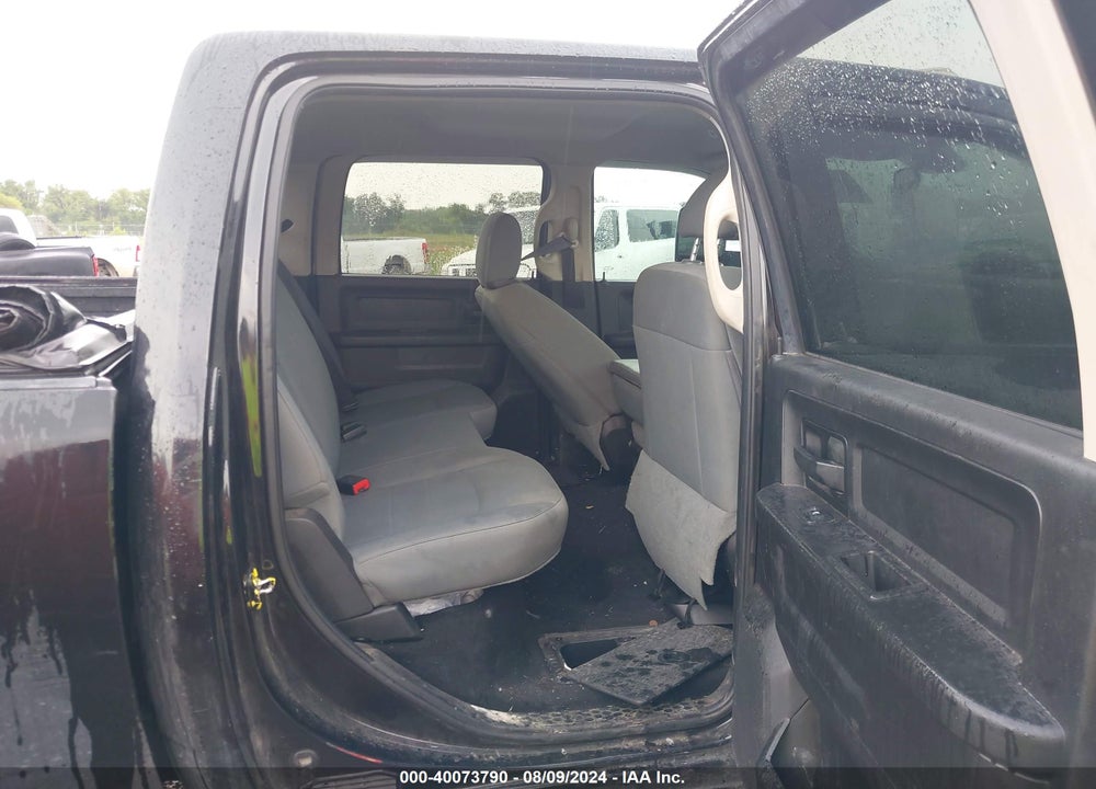 2018 RAM 3500 TRADESMAN  4X4 8' BOX VIN: 3C63RRGL7JG413044