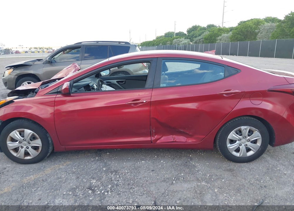 2016 HYUNDAI ELANTRA SE VIN: 5NPDH4AE9GH736959