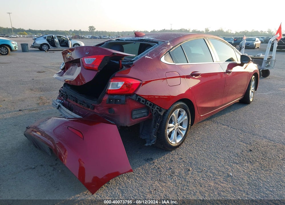 2019 CHEVROLET CRUZE LT VIN: 1G1BE5SM8K7127959