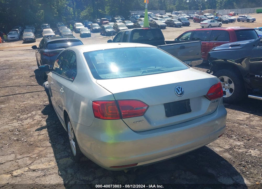 2011 VOLKSWAGEN JETTA 2.5L SE VIN: 3VWDX7AJXBM356000