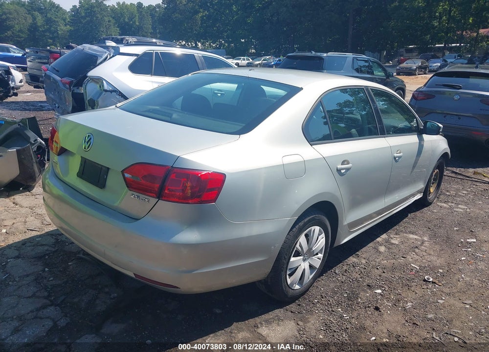 2011 VOLKSWAGEN JETTA 2.5L SE VIN: 3VWDX7AJXBM356000
