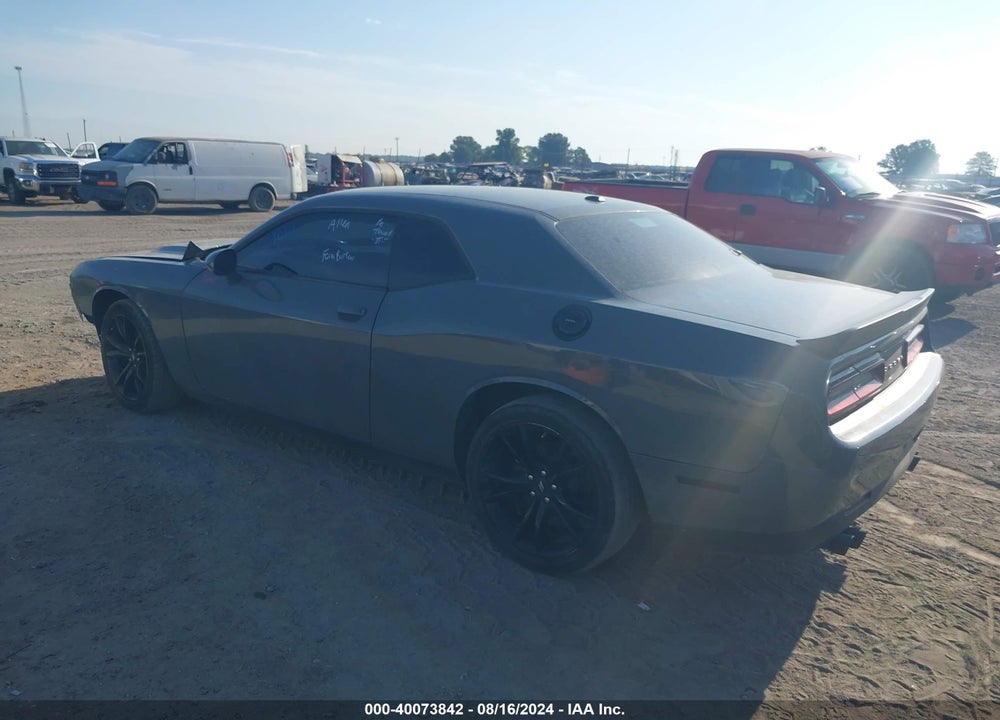 2018 DODGE CHALLENGER SXT VIN: 2C3CDZAG7JH204765