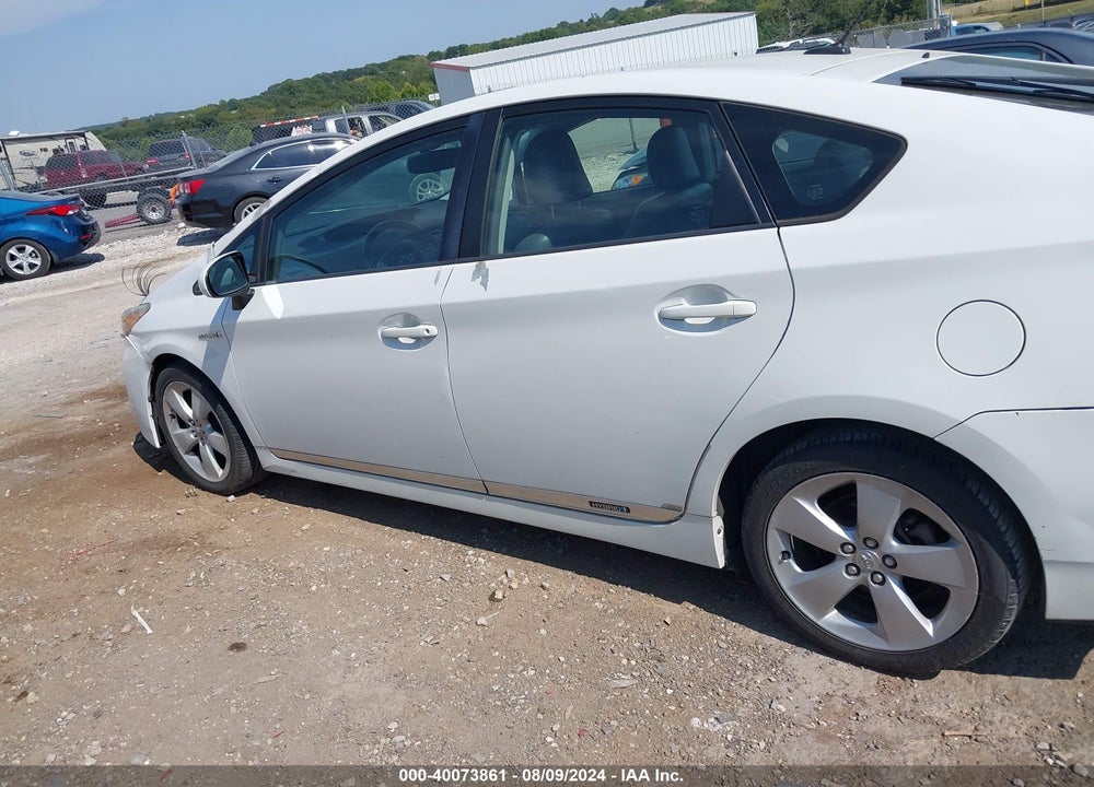 2010 TOYOTA PRIUS V VIN: JTDKN3DU2A0134499
