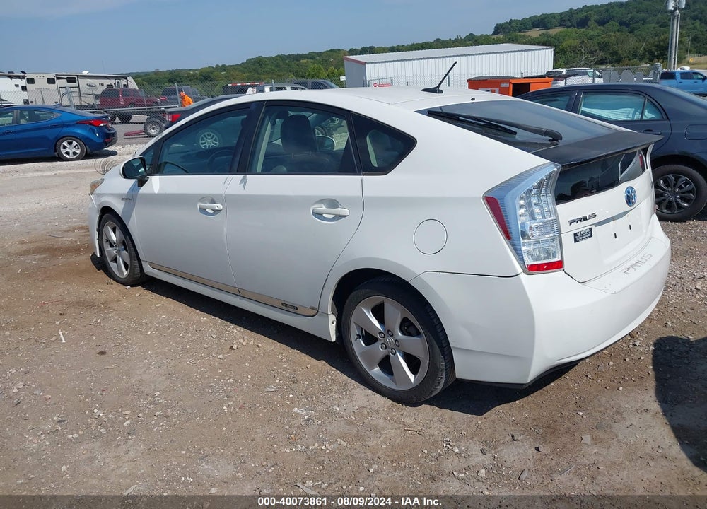 2010 TOYOTA PRIUS V VIN: JTDKN3DU2A0134499