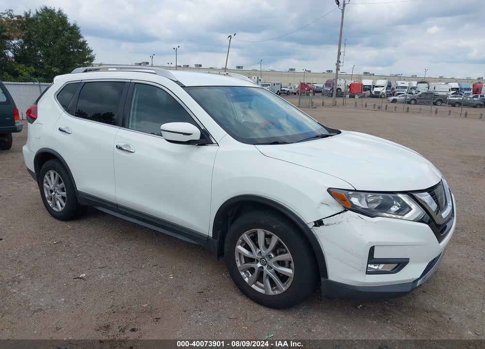 2017 NISSAN ROGUE SV VIN: KNMAT2MT9HP602748