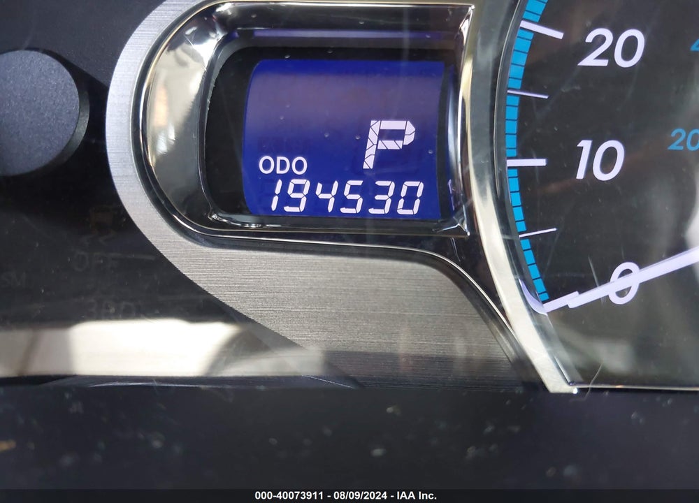 2013 TOYOTA SIENNA XLE V6 8 PASSENGER VIN: 5TDYK3DC5DS373508