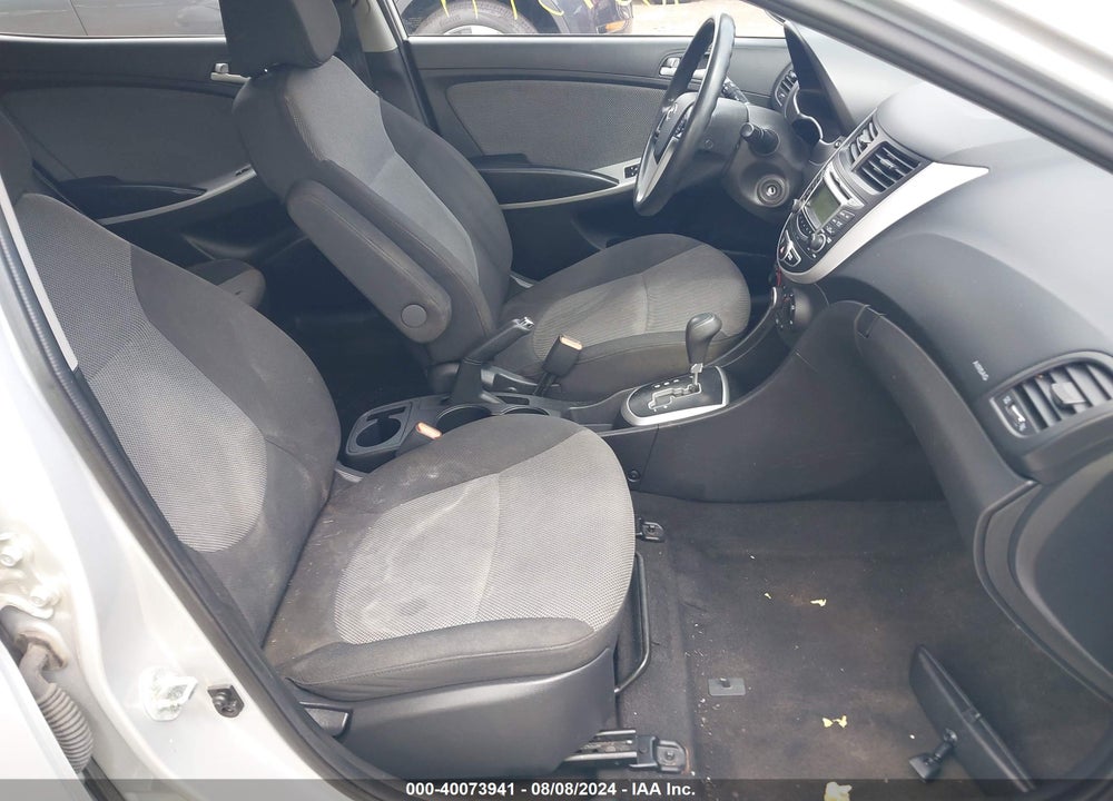 2013 HYUNDAI ACCENT VIN: KMHCT5AE2DU131064