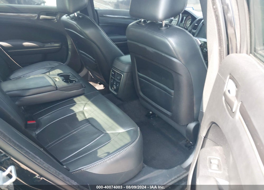 2014 CHRYSLER 300C JOHN VARVATOS LIMITED EDITION VIN: 2C3CCADG8EH241801