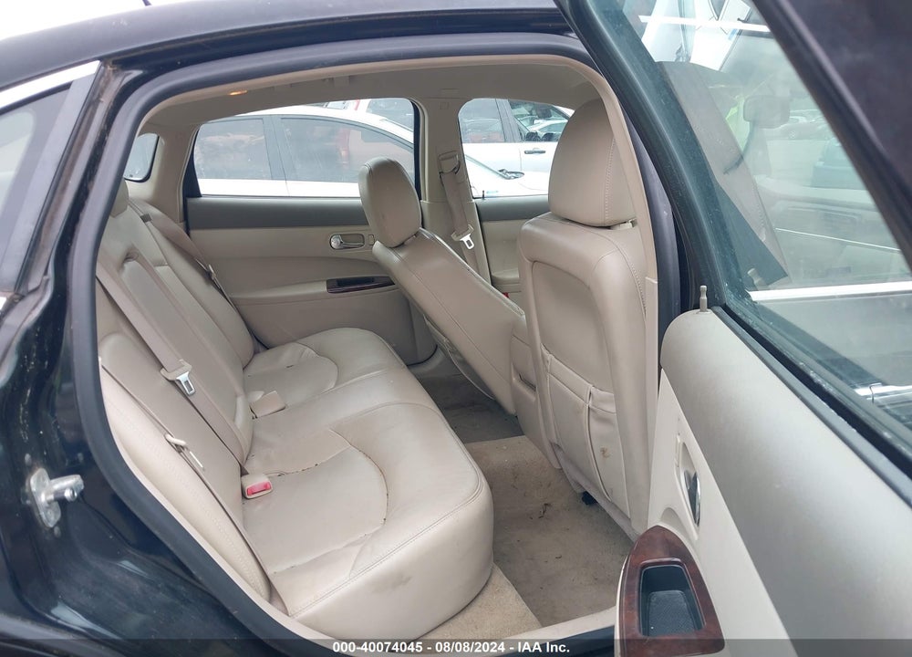 2007 BUICK LACROSSE CXL VIN: 2G4WD582X71165842