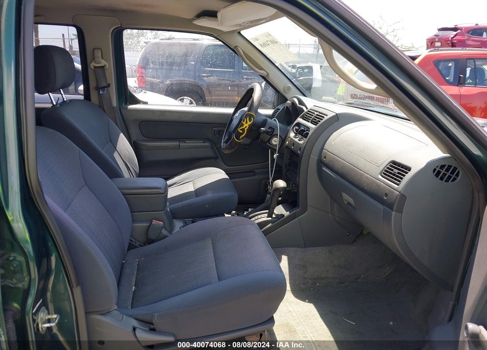 2002 NISSAN FRONTIER XE-V6 VIN: 1N6ED27T22C361878