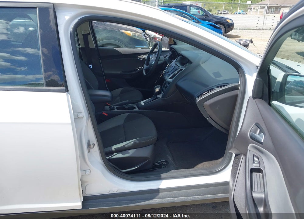 2014 FORD FOCUS SE VIN: 1FADP3F20EL275368