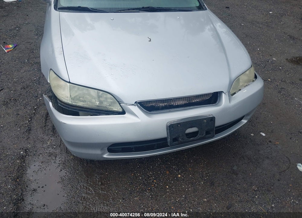 2002 HONDA ACCORD VIN: 1HGCG22582A009413