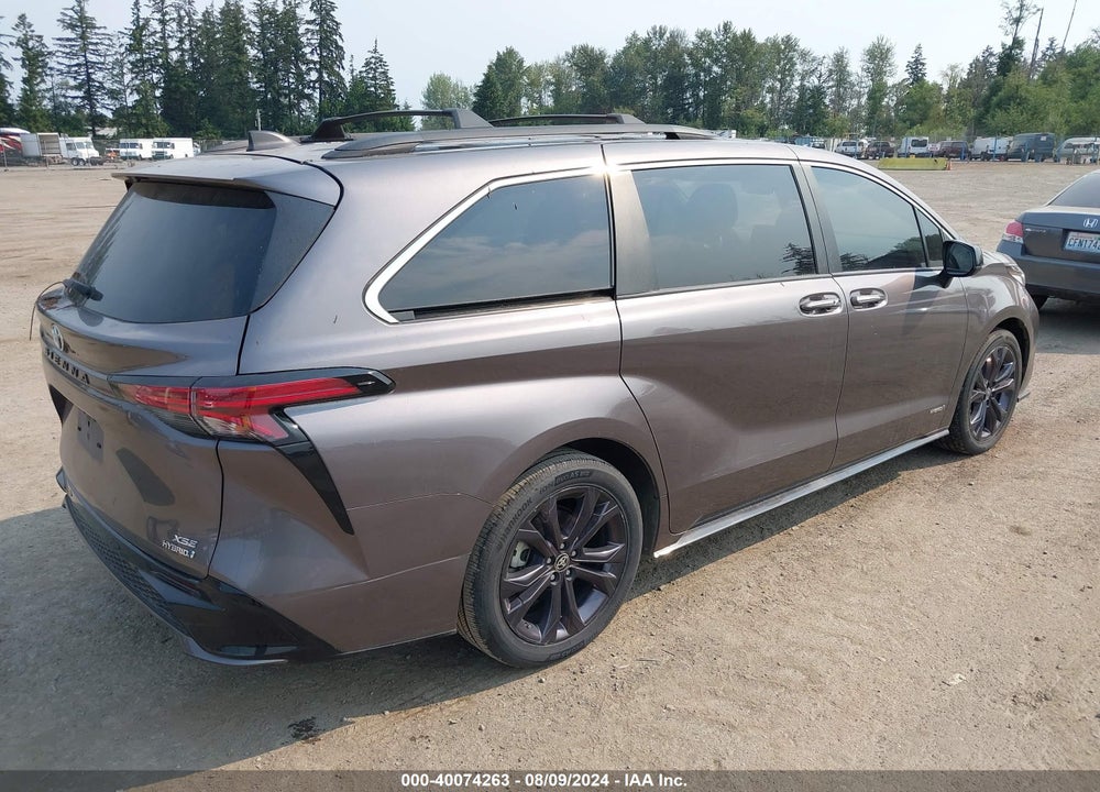 2021 TOYOTA SIENNA XSE VIN: 5TDDRKEC4MS002438