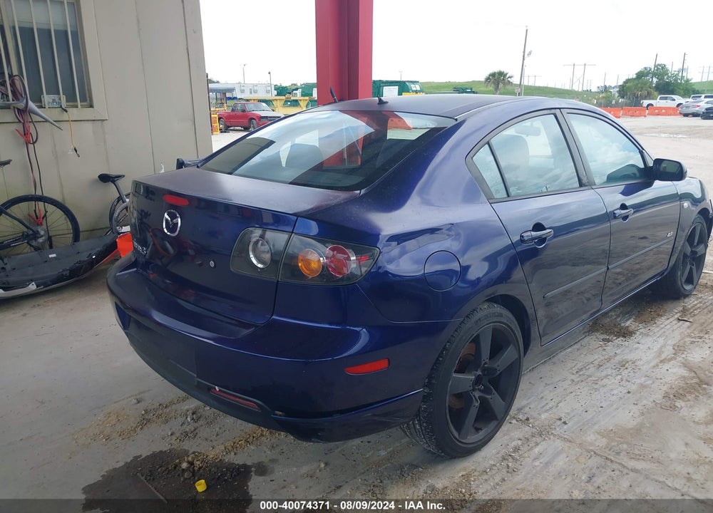 2004 MAZDA 3 S VIN: JM1BK123841217098