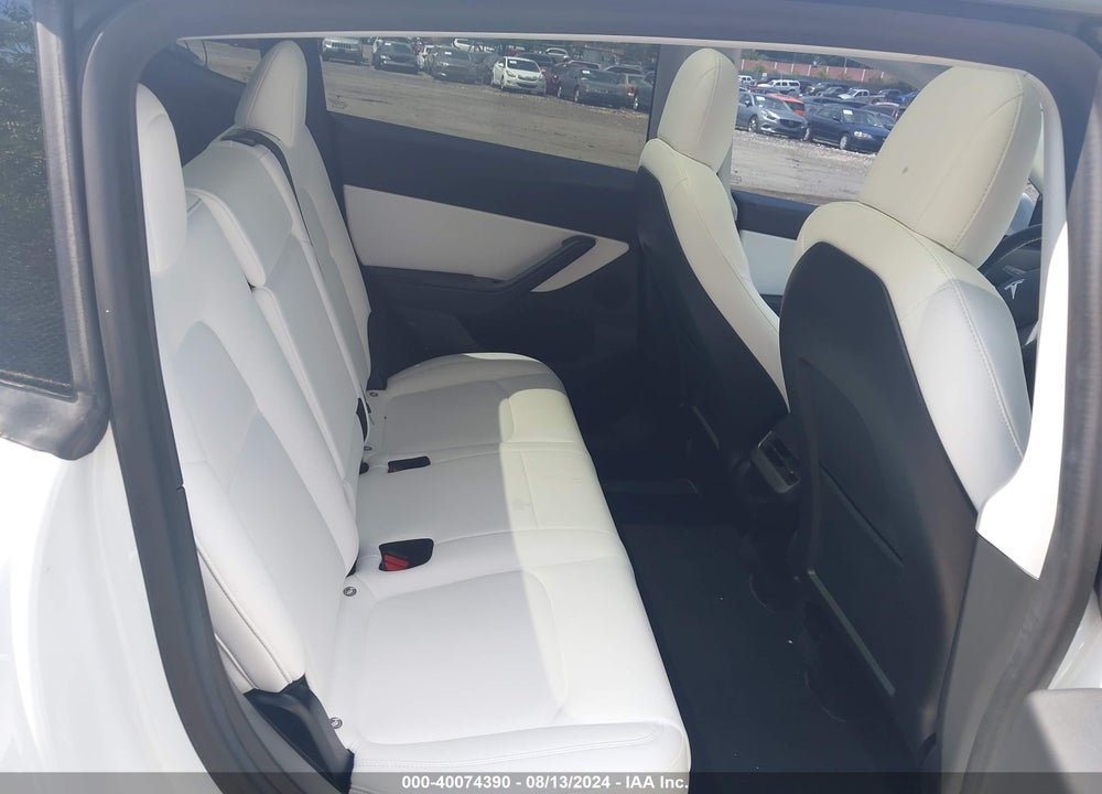 2021 TESLA MODEL Y STANDARD RANGE REAR-WHEEL DRIVE VIN: 5YJYGDED1MF109155