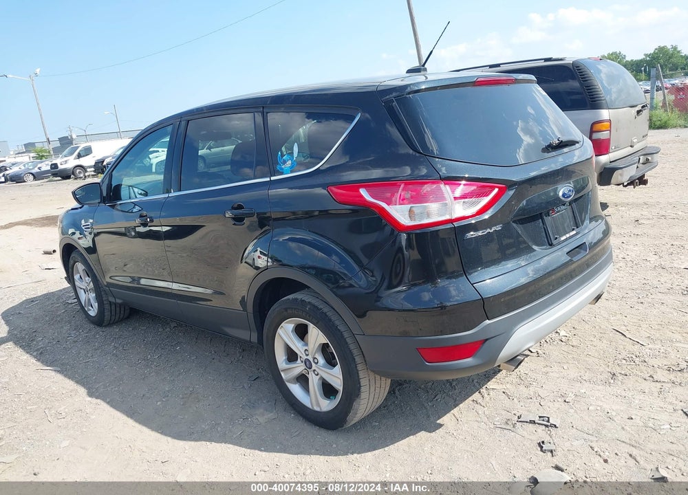 2015 FORD ESCAPE SE VIN: 1FMCU0G7XFUA40023