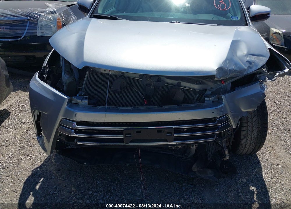 2019 TOYOTA HIGHLANDER LIMITED VIN: 5TDYZRFH4KS311439