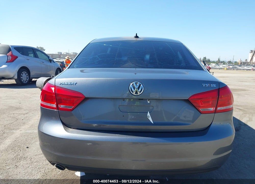 2014 VOLKSWAGEN PASSAT VIN: 1VWBT7A38EC051217