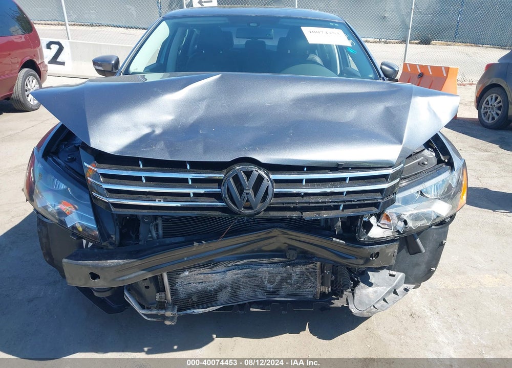 2014 VOLKSWAGEN PASSAT VIN: 1VWBT7A38EC051217