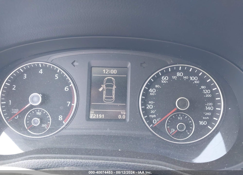 2014 VOLKSWAGEN PASSAT VIN: 1VWBT7A38EC051217