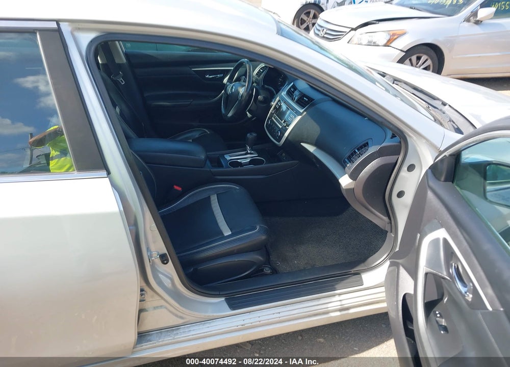 2016 NISSAN ALTIMA 2.5 SR VIN: 1N4AL3AP8GN390471