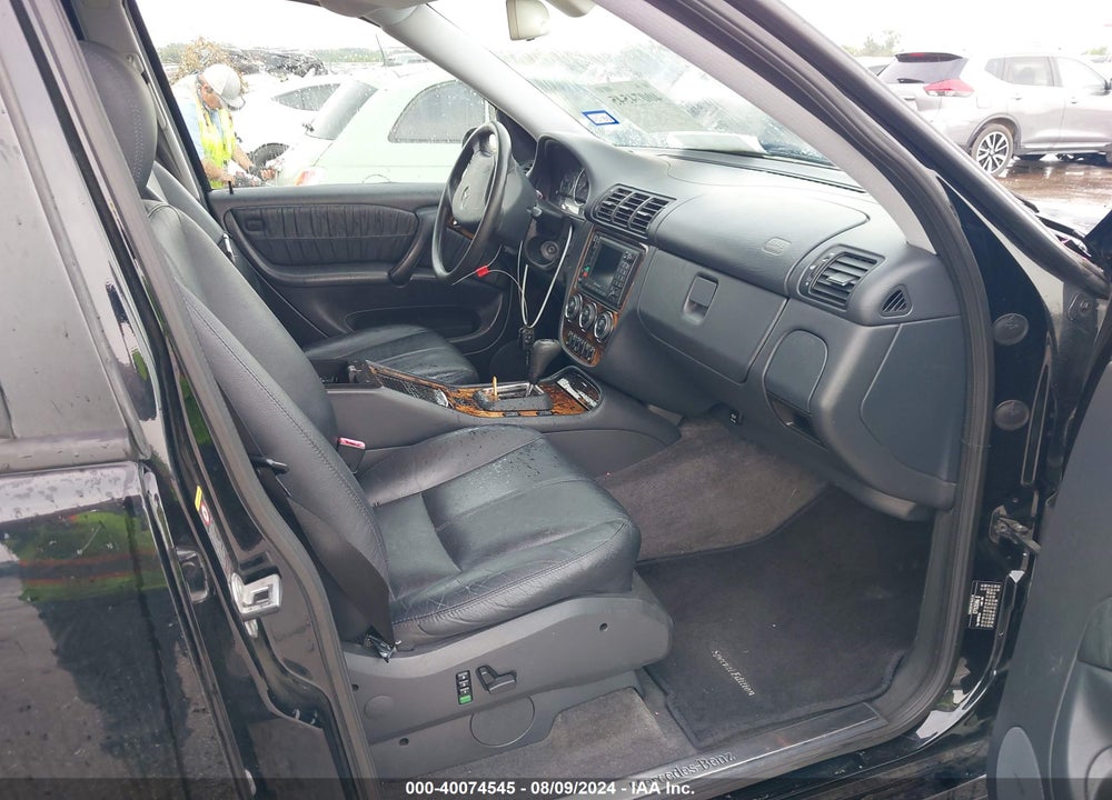 2005 MERCEDES-BENZ ML 350 4MATIC VIN: 4JGAB57E35A540405