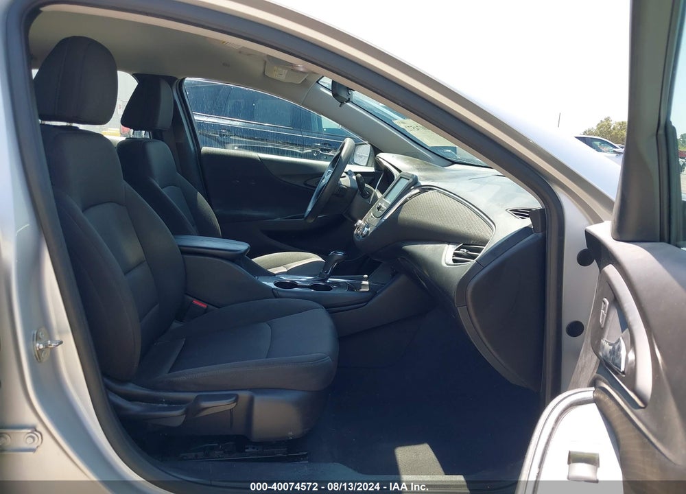 2018 CHEVROLET MALIBU LT VIN: 1G1ZD5ST4JF251935