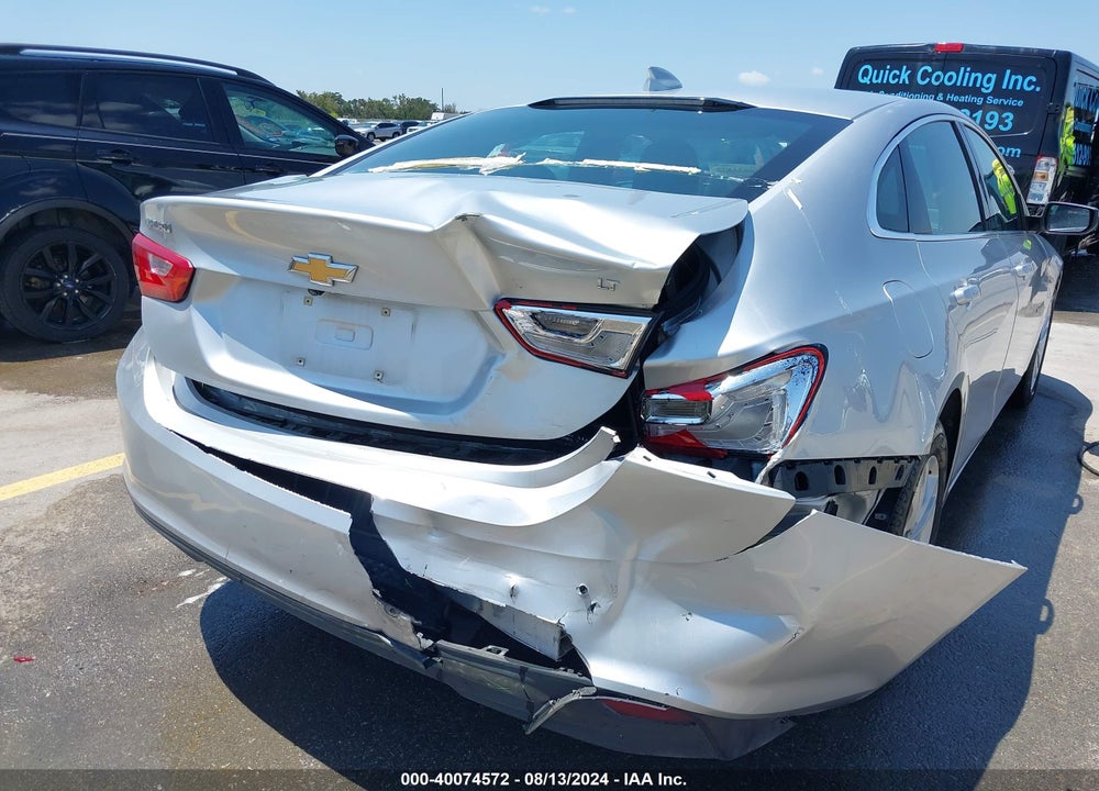2018 CHEVROLET MALIBU LT VIN: 1G1ZD5ST4JF251935