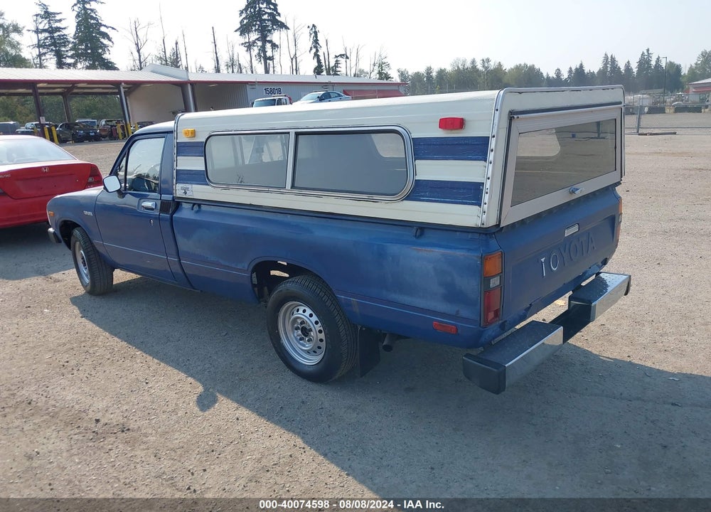 1983 TOYOTA PICKUP 3/4 TON LONG BED RN44 VIN: JT4RN44E1D1141861