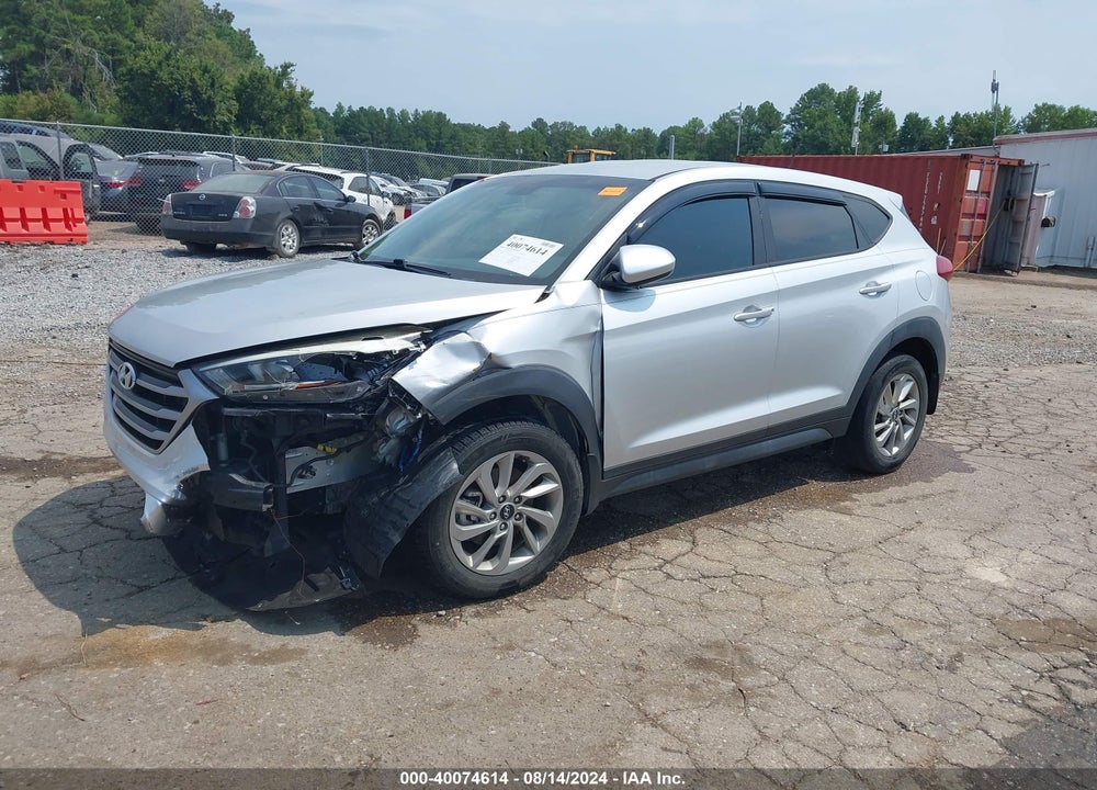 2017 HYUNDAI TUCSON SE VIN: KM8J23A4XHU450286