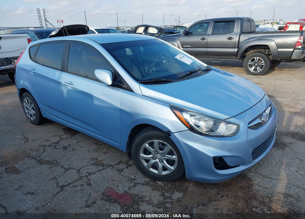2014 HYUNDAI ACCENT GS VIN: KMHCT5AE3EU158016