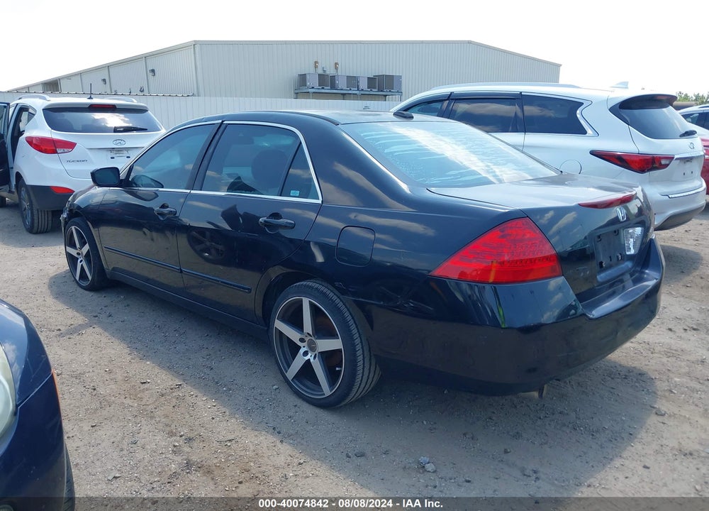 2007 HONDA ACCORD 3.0 EX VIN: 1HGCM66557A095149